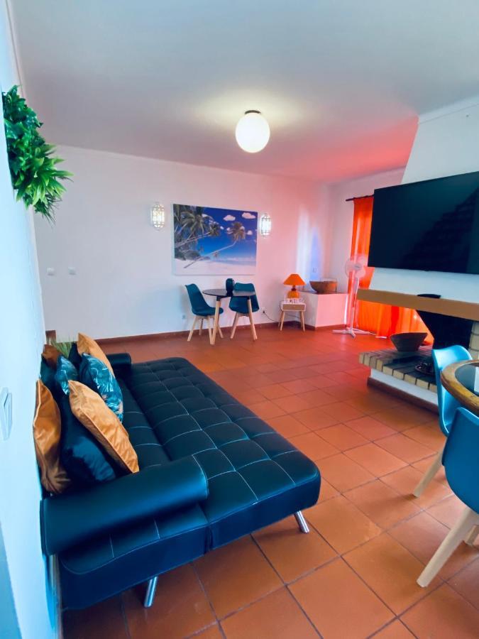 Вилла Summer House, Only 2 Minutes To The Beach In Vilamoura! Экстерьер фото
