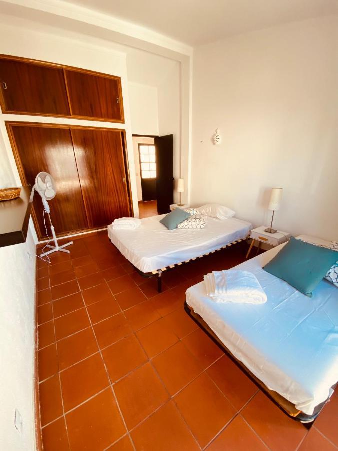 Вилла Summer House, Only 2 Minutes To The Beach In Vilamoura! Экстерьер фото