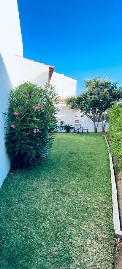Вилла Summer House, Only 2 Minutes To The Beach In Vilamoura! Экстерьер фото