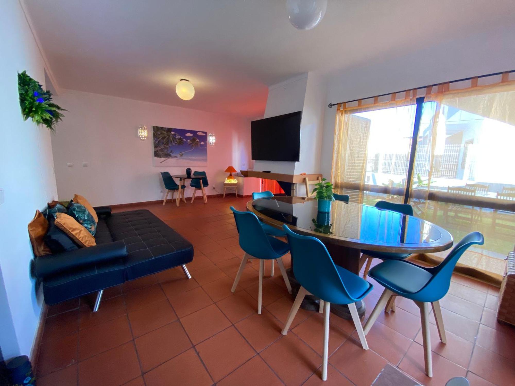 Вилла Summer House, Only 2 Minutes To The Beach In Vilamoura! Экстерьер фото