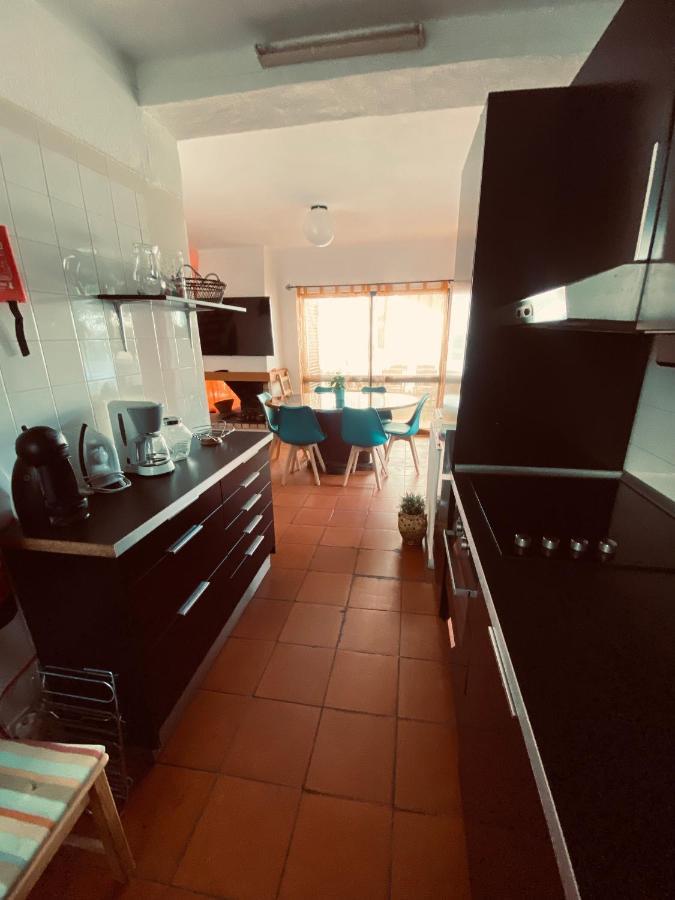 Вилла Summer House, Only 2 Minutes To The Beach In Vilamoura! Экстерьер фото